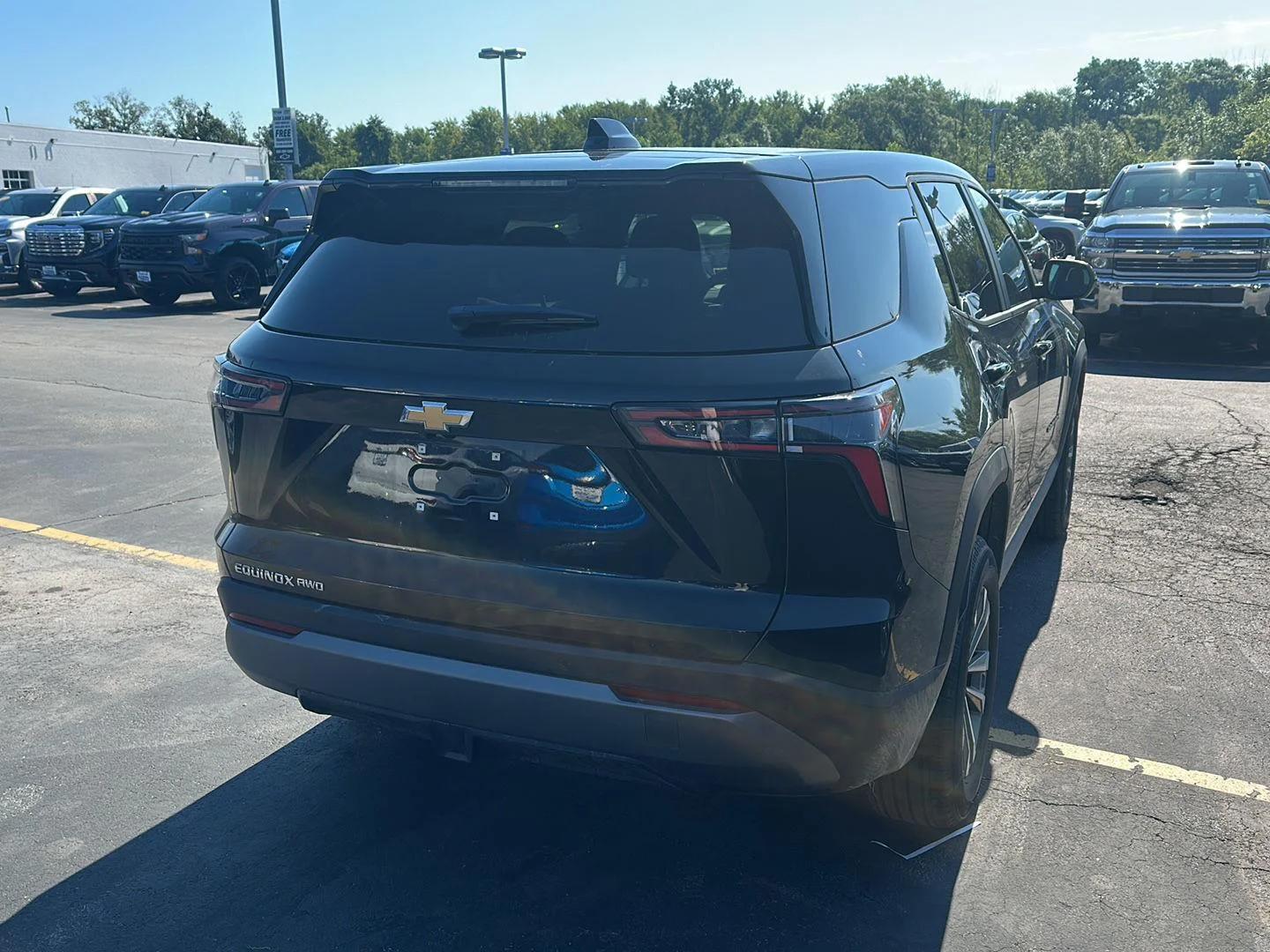 chevrolet equinox 2025 3GNAXPEG5SL221900 image chevrolet equinox 2025 3GNAXPEG5SL221900 image
