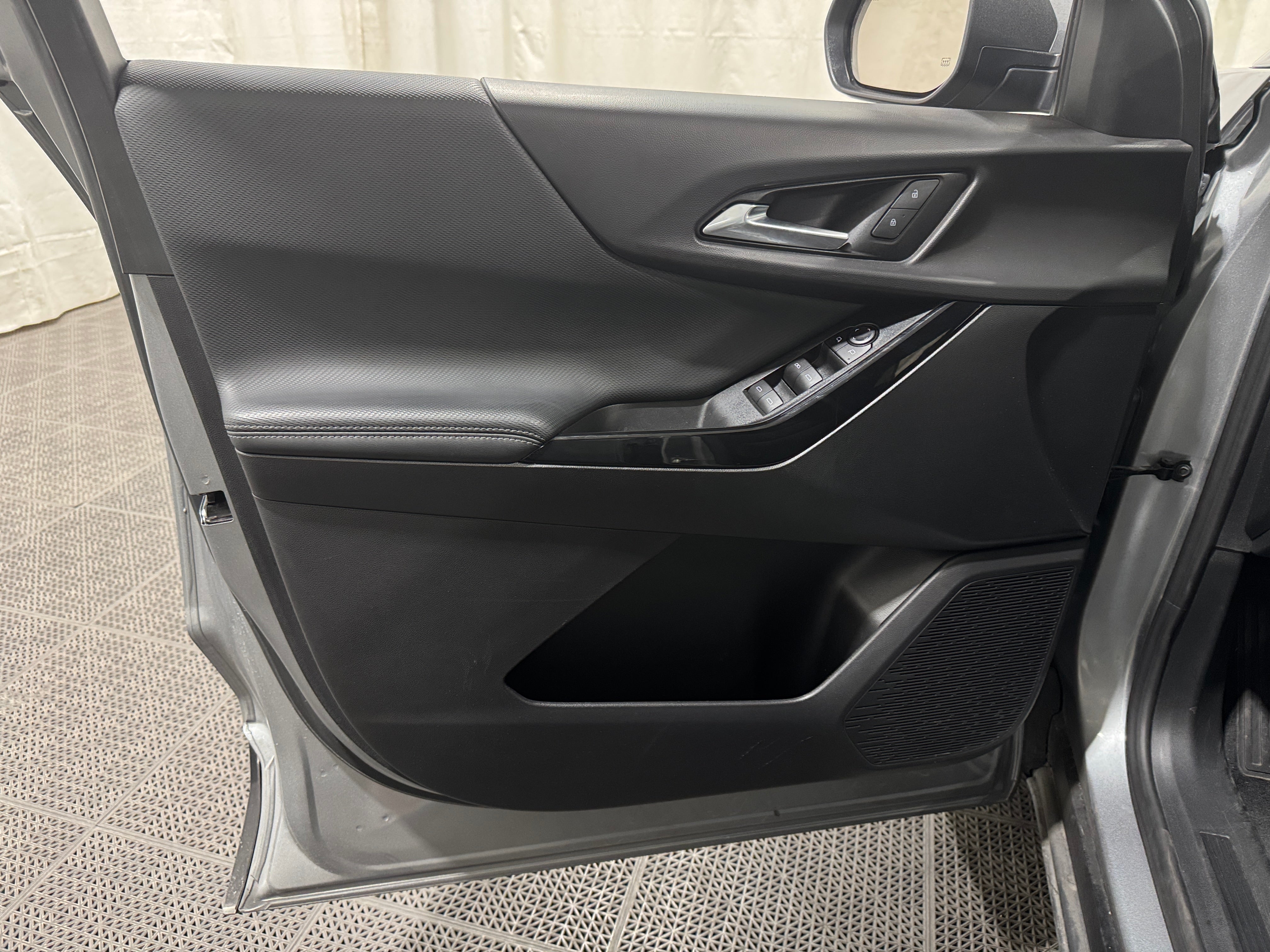 chevrolet equinox 2025 3GNAXHEG3SL306806 image chevrolet equinox 2025 3GNAXHEG3SL306806 image