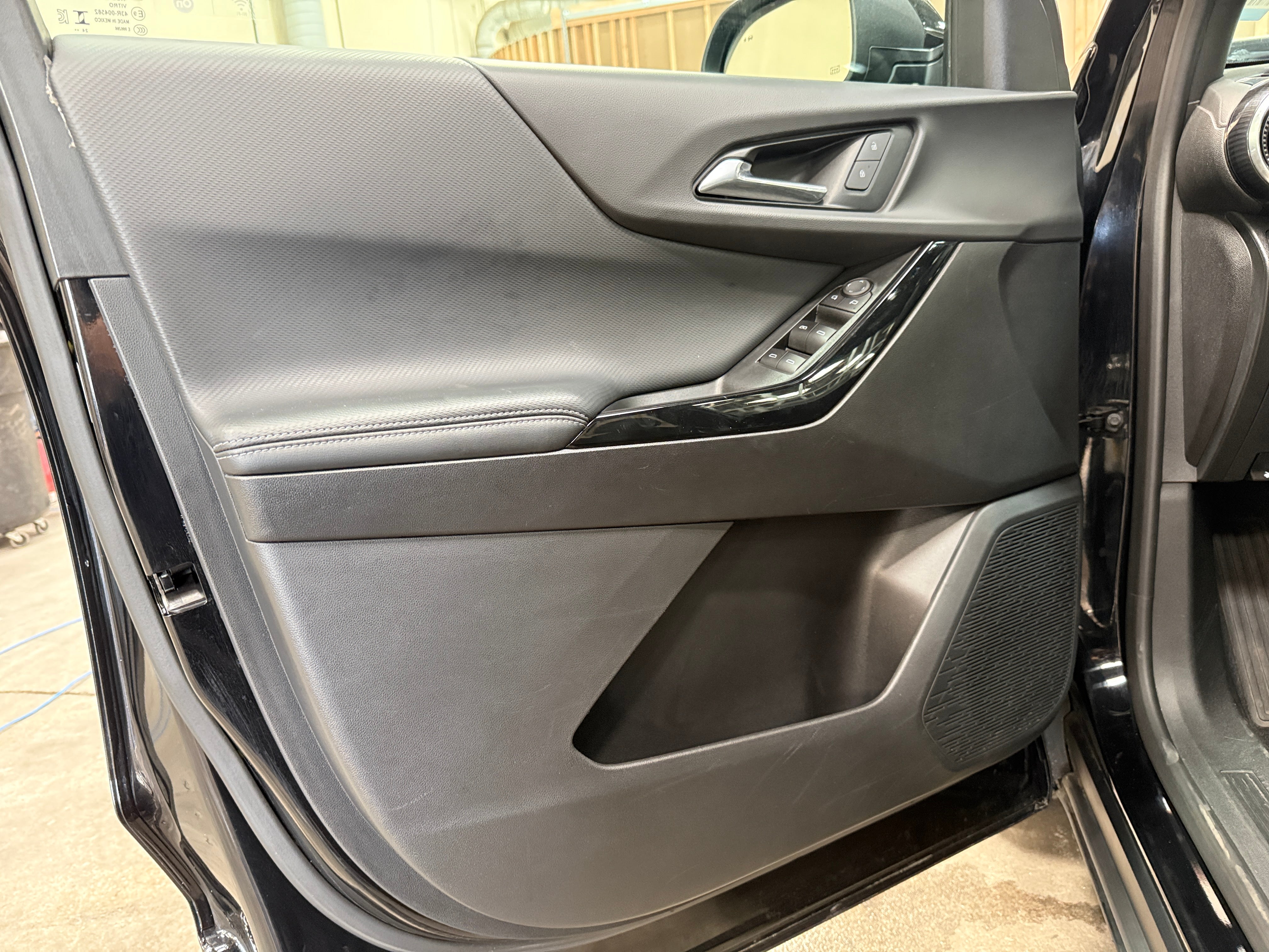 chevrolet equinox 2025 3GNAXHEG8SL228555 image chevrolet equinox 2025 3GNAXHEG8SL228555 image