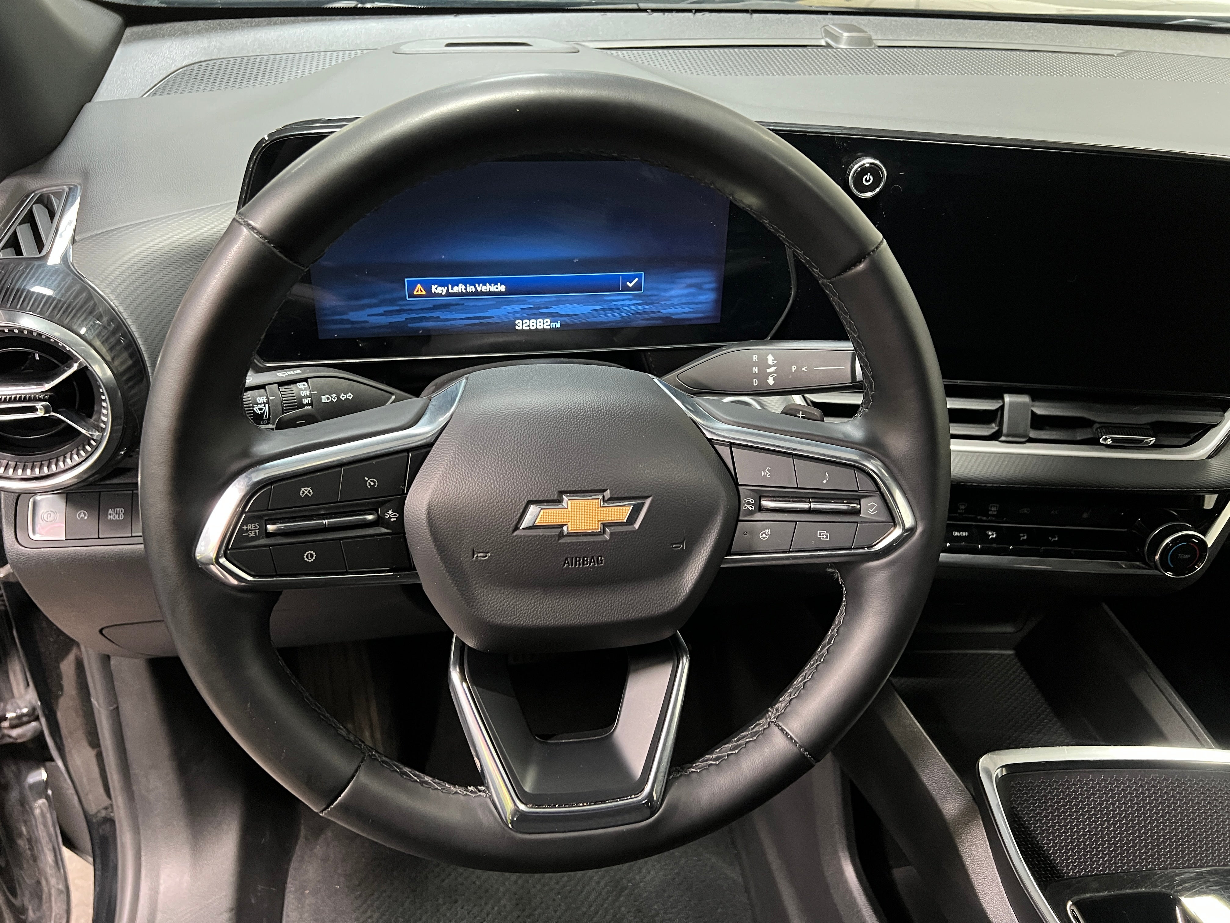 chevrolet equinox 2025 3GNAXHEG2SL305758 image chevrolet equinox 2025 3GNAXHEG2SL305758 image
