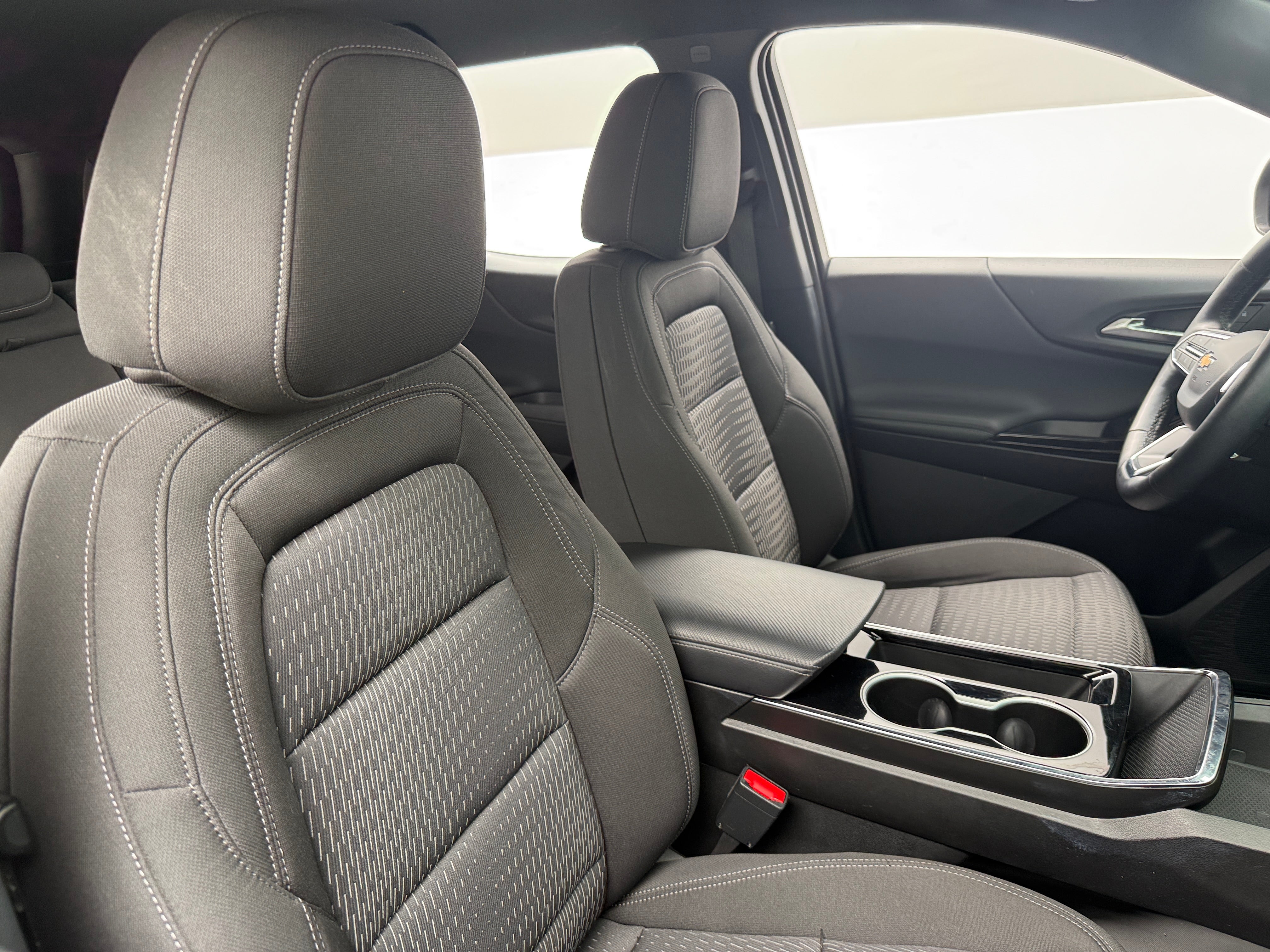 chevrolet equinox 2025 3GNAXHEG6SL212497 image chevrolet equinox 2025 3GNAXHEG6SL212497 image