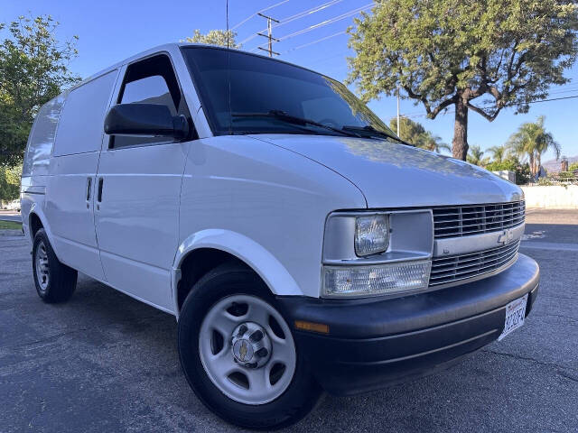 chevrolet astro 2003 1GCDM19X13B118627 image chevrolet astro 2003 1GCDM19X13B118627 image