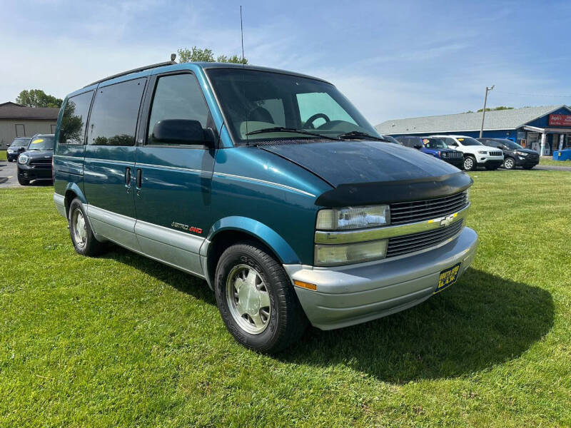 chevrolet astro 2000 1GNEL19W5YB184921 image chevrolet astro 2000 1GNEL19W5YB184921 image
