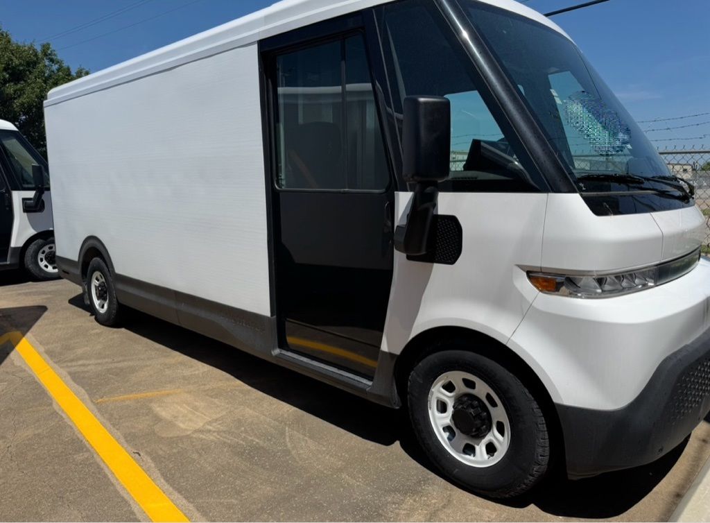 chevrolet brightdrop 2025 2G5ZJ3TY9S9101187 image chevrolet brightdrop 2025 2G5ZJ3TY9S9101187 image