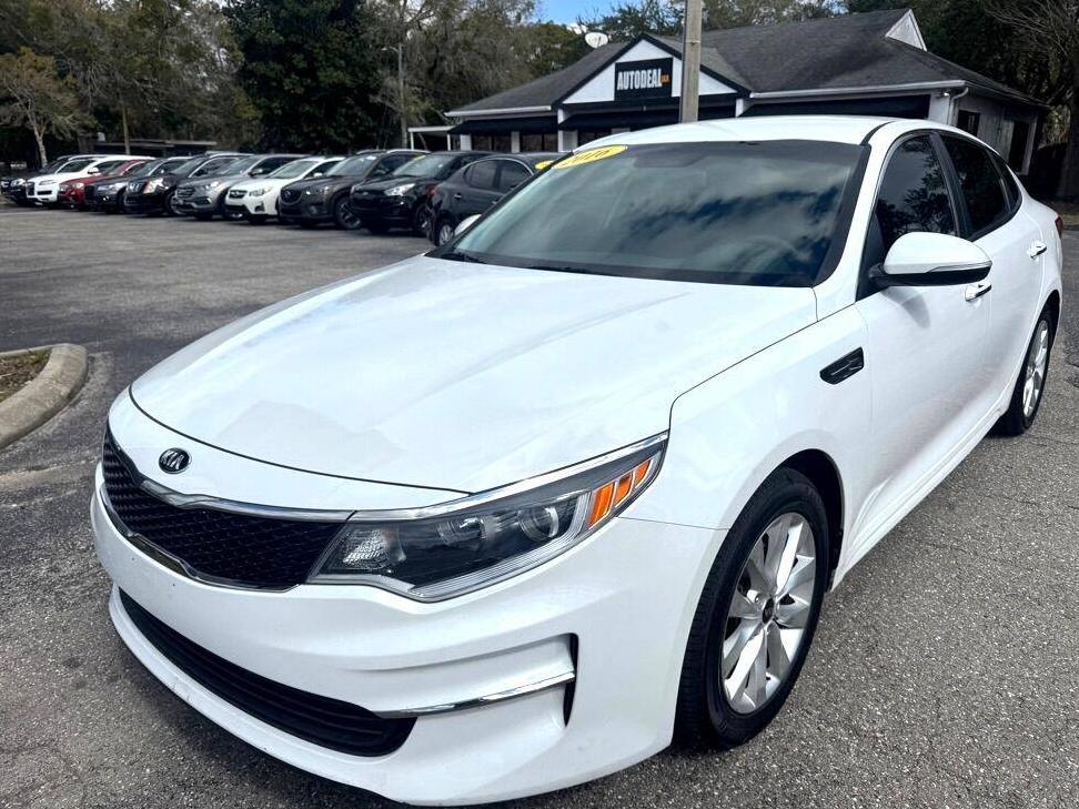 KIA OPTIMA 2016 5XXGT4L30GG018557 image