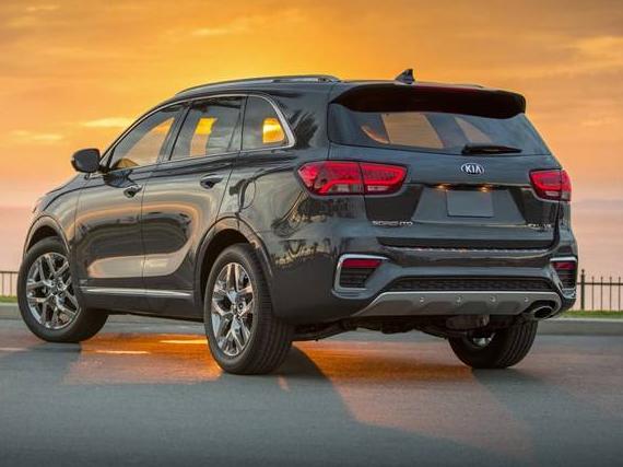 KIA SORENTO 2019 5XYPG4A30KG589588 image