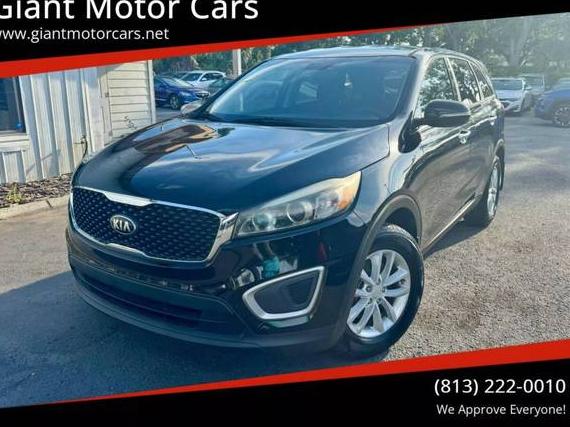 KIA SORENTO 2017 5XYPG4A30HG321455 image