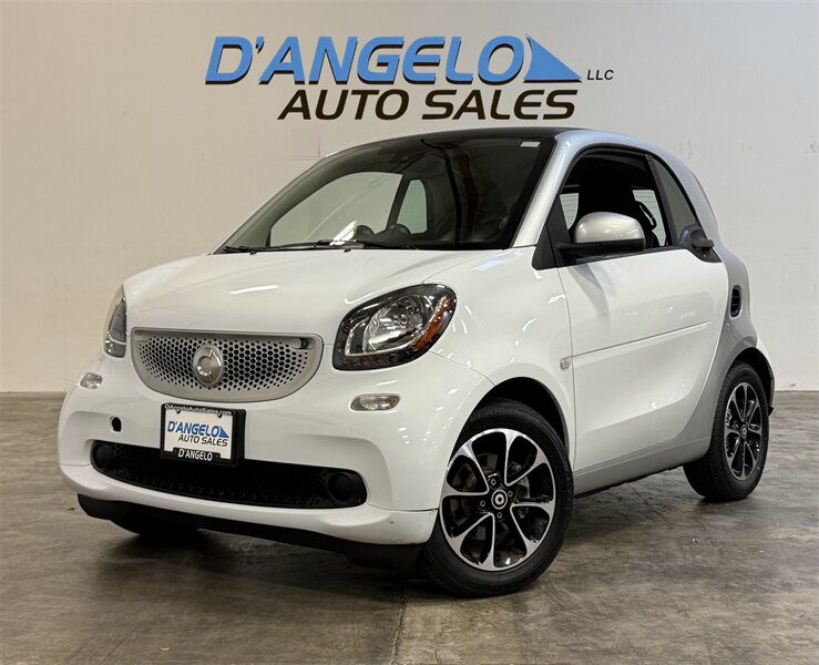 smart fortwo 2016 WMEFJ5DA3GK051144 image smart fortwo 2016 WMEFJ5DA3GK051144 image