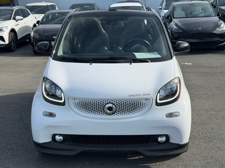 smart fortwo 2018 WMEFK9BA6JK253913 image smart fortwo 2018 WMEFK9BA6JK253913 image