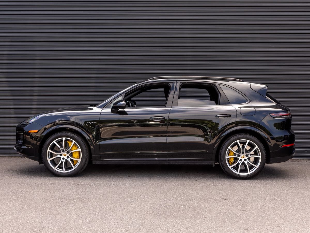 porsche cayenne 2023 WP1AH2AY3PDA22136 image porsche cayenne 2023 WP1AH2AY3PDA22136 image