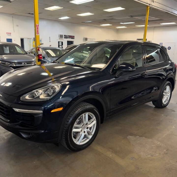 porsche cayenne 2016 WP1AA2A2XGLA09860 image porsche cayenne 2016 WP1AA2A2XGLA09860 image
