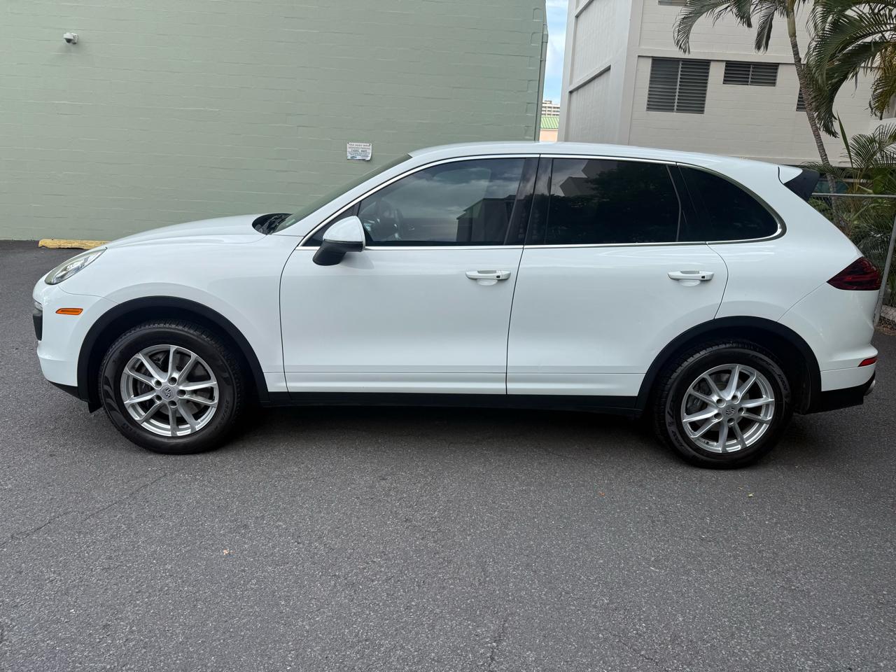 porsche cayenne 2016 WP1AA2A23GLA02054 image porsche cayenne 2016 WP1AA2A23GLA02054 image