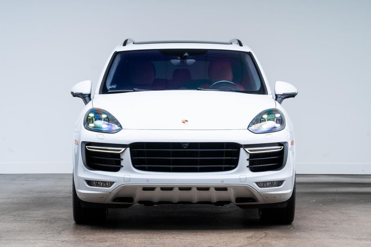 porsche cayenne 2018 WP1AD2A28JLA80246 image porsche cayenne 2018 WP1AD2A28JLA80246 image