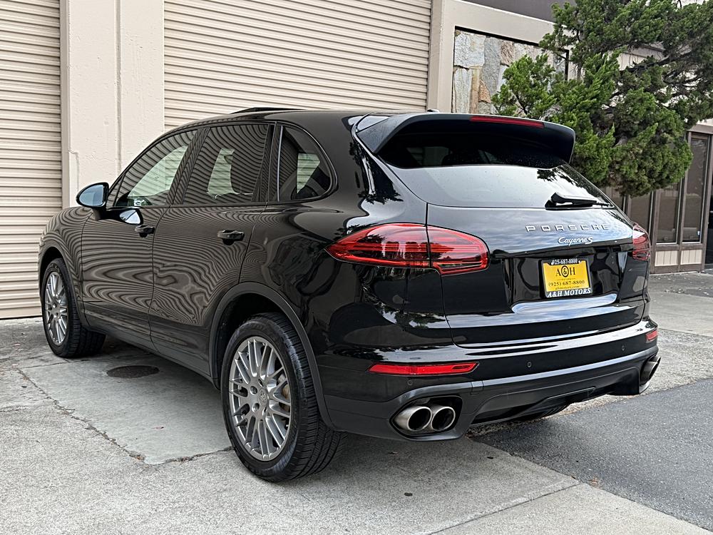 porsche cayenne 2018 WP1AB2A25JLA60722 image porsche cayenne 2018 WP1AB2A25JLA60722 image