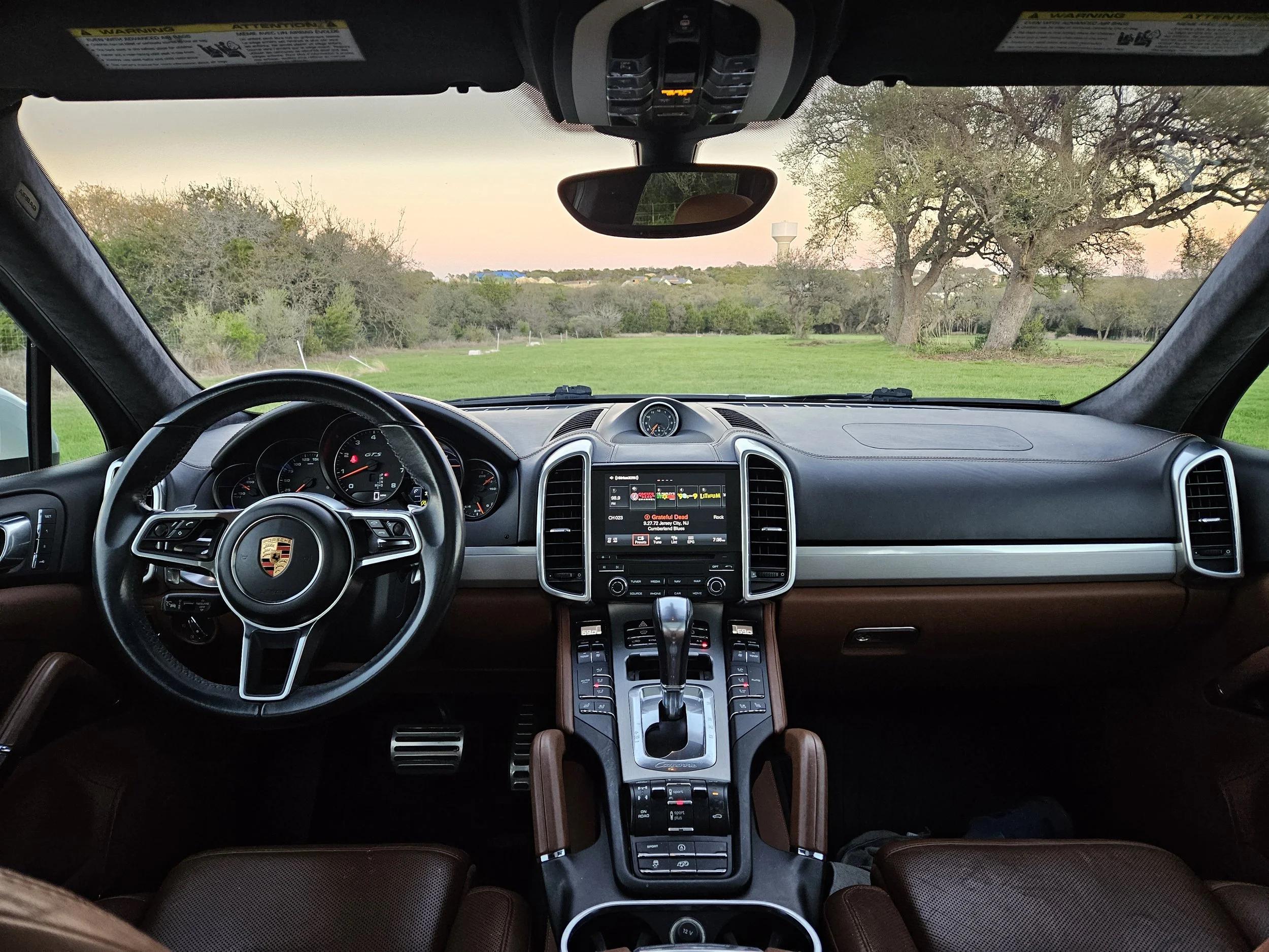porsche cayenne 2018 WP1AD2A27JLA81064 image porsche cayenne 2018 WP1AD2A27JLA81064 image