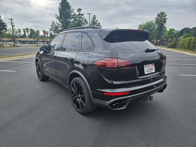 porsche cayenne 2018 WP1AC2A20JLA85041 image porsche cayenne 2018 WP1AC2A20JLA85041 image