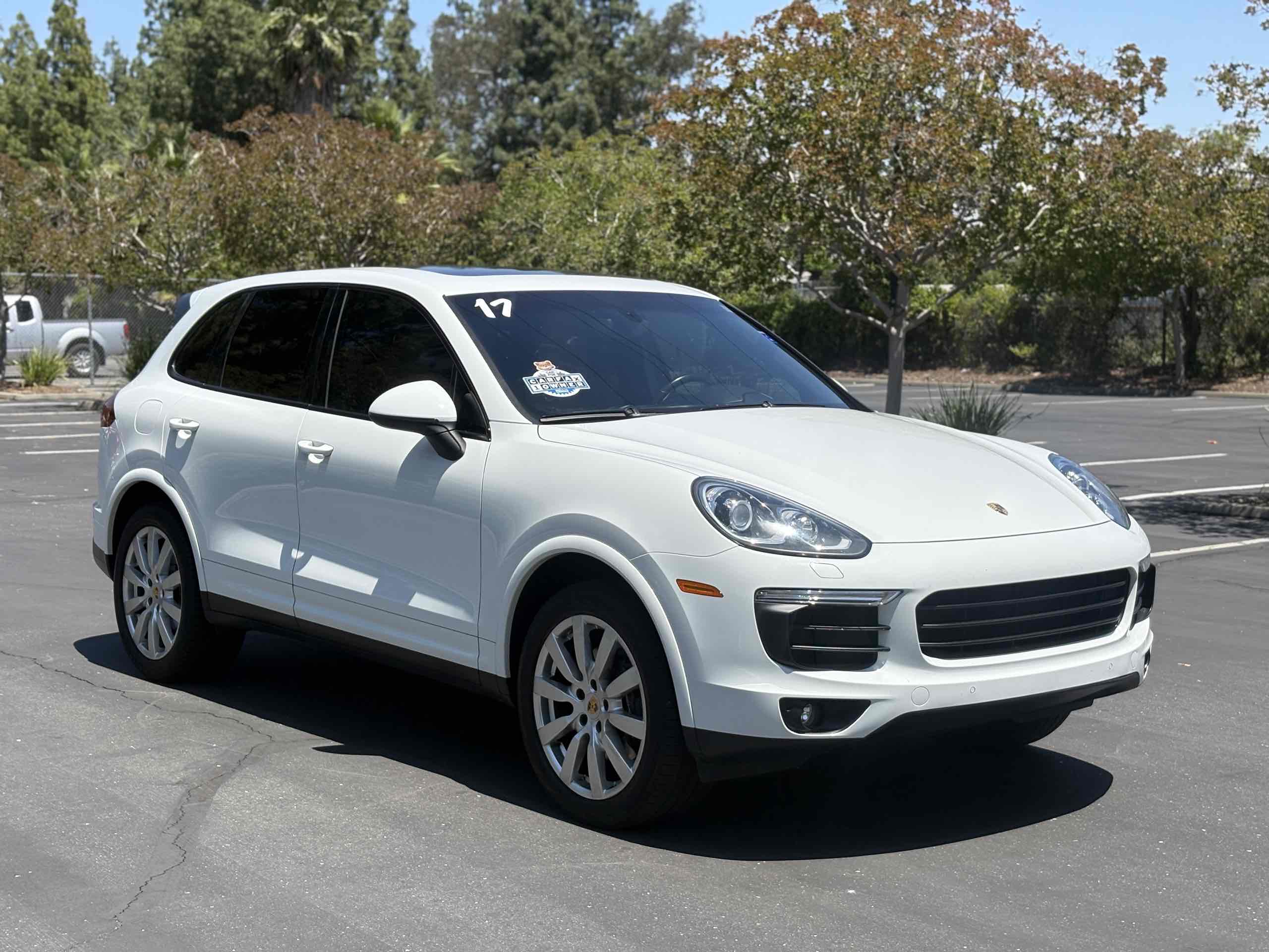 porsche cayenne 2017 WP1AA2A21HKA87516 image porsche cayenne 2017 WP1AA2A21HKA87516 image