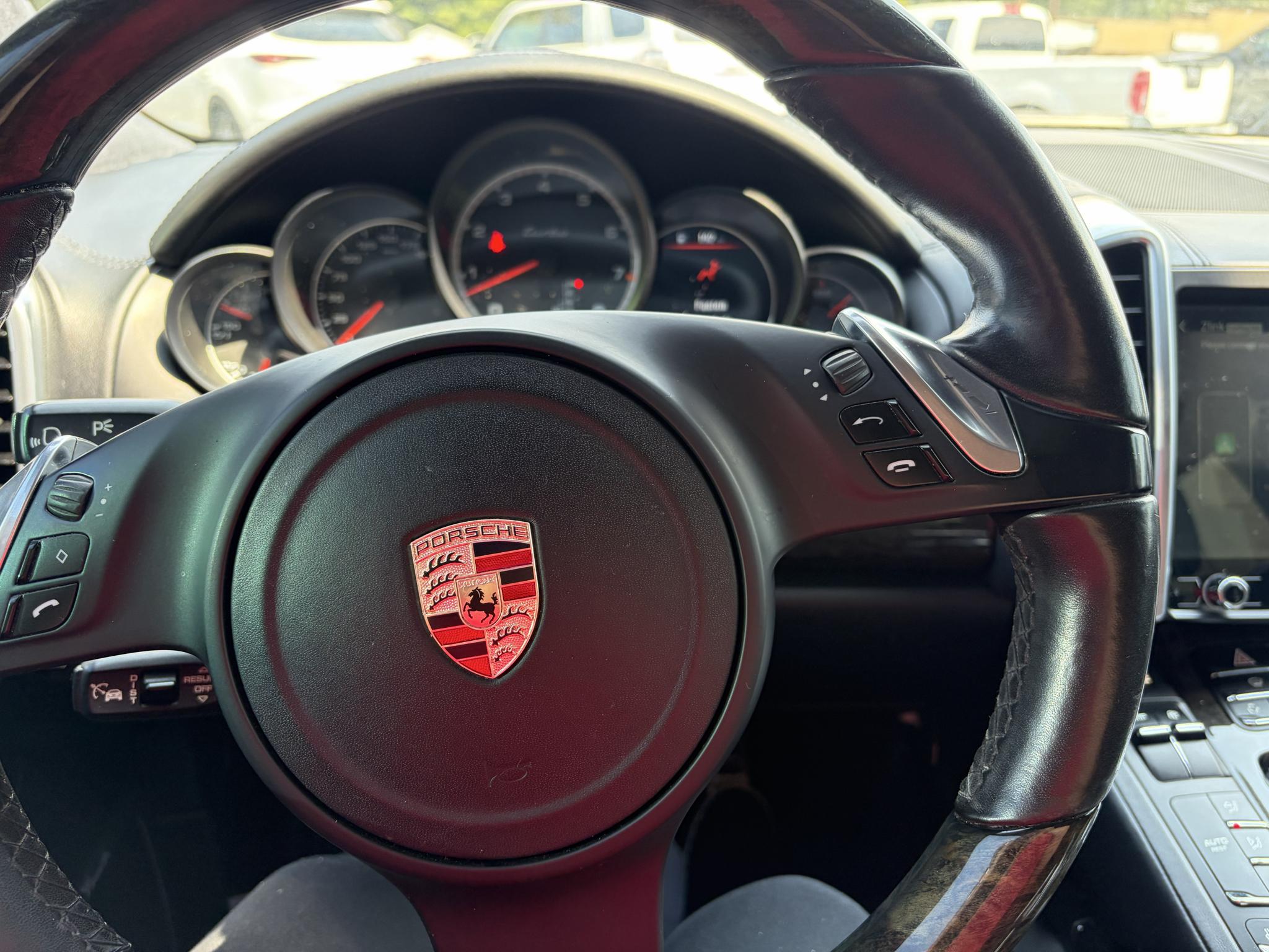 porsche cayenne 2012 WP1AC2A20CLA80134 image porsche cayenne 2012 WP1AC2A20CLA80134 image