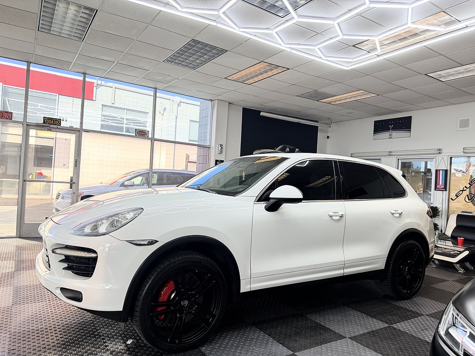 porsche cayenne 2012 WP1AC2A2XCLA83266 image porsche cayenne 2012 WP1AC2A2XCLA83266 image