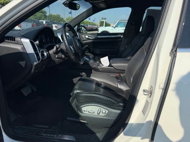 porsche cayenne 2011 WP1AB2A28BLA53300 image porsche cayenne 2011 WP1AB2A28BLA53300 image