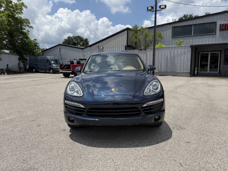 porsche cayenne 2011 WP1AB2A21BLA45748 image porsche cayenne 2011 WP1AB2A21BLA45748 image