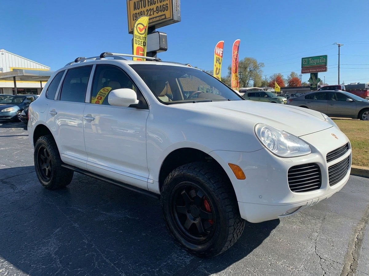 porsche cayenne 2005 WP1AC29PX5LA90110 image porsche cayenne 2005 WP1AC29PX5LA90110 image