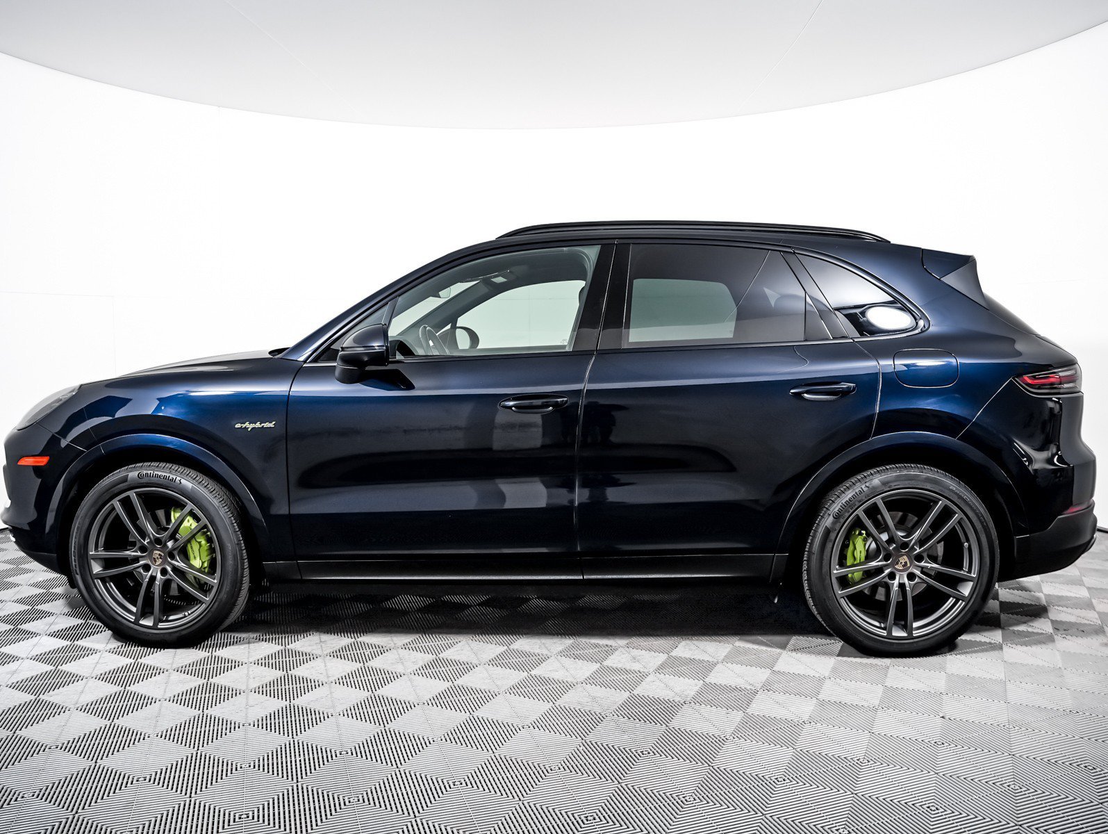 porsche cayenne 2022 WP1AE2AY5NDA26498 image