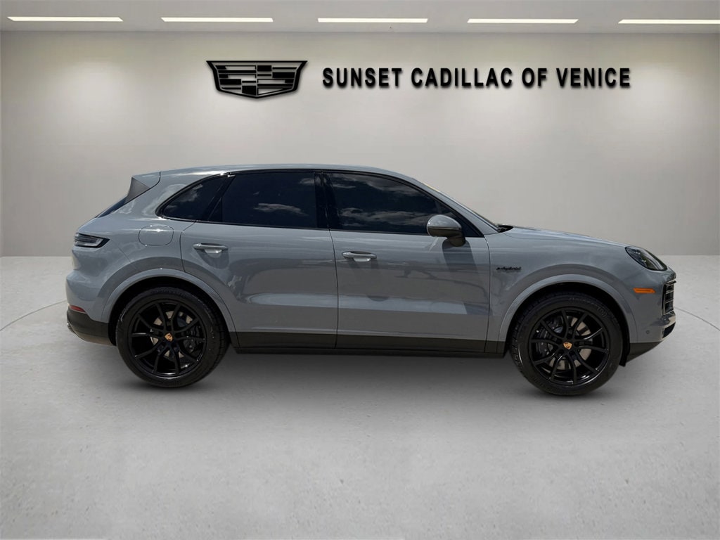 porsche cayenne 2025 WP1AE2AYXSDA17274 image porsche cayenne 2025 WP1AE2AYXSDA17274 image