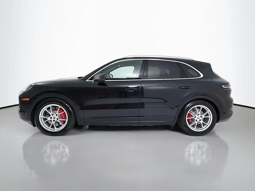 porsche cayenne 2025 WP1AL2AYXSDA20388 image porsche cayenne 2025 WP1AL2AYXSDA20388 image
