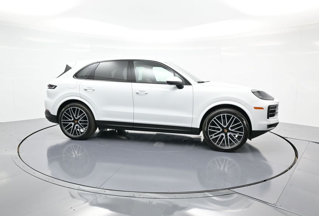 porsche cayenne 2025 WP1AA2AY0SDA02701 image porsche cayenne 2025 WP1AA2AY0SDA02701 image