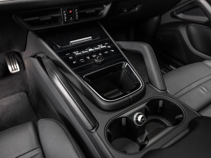 porsche cayenne 2025 WP1AL2AY5SDA19777 image porsche cayenne 2025 WP1AL2AY5SDA19777 image