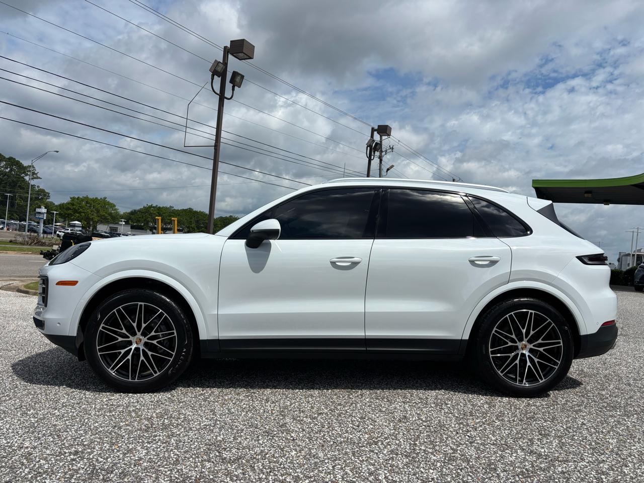 porsche cayenne 2025 WP1AA2AYXSDA00728 image porsche cayenne 2025 WP1AA2AYXSDA00728 image