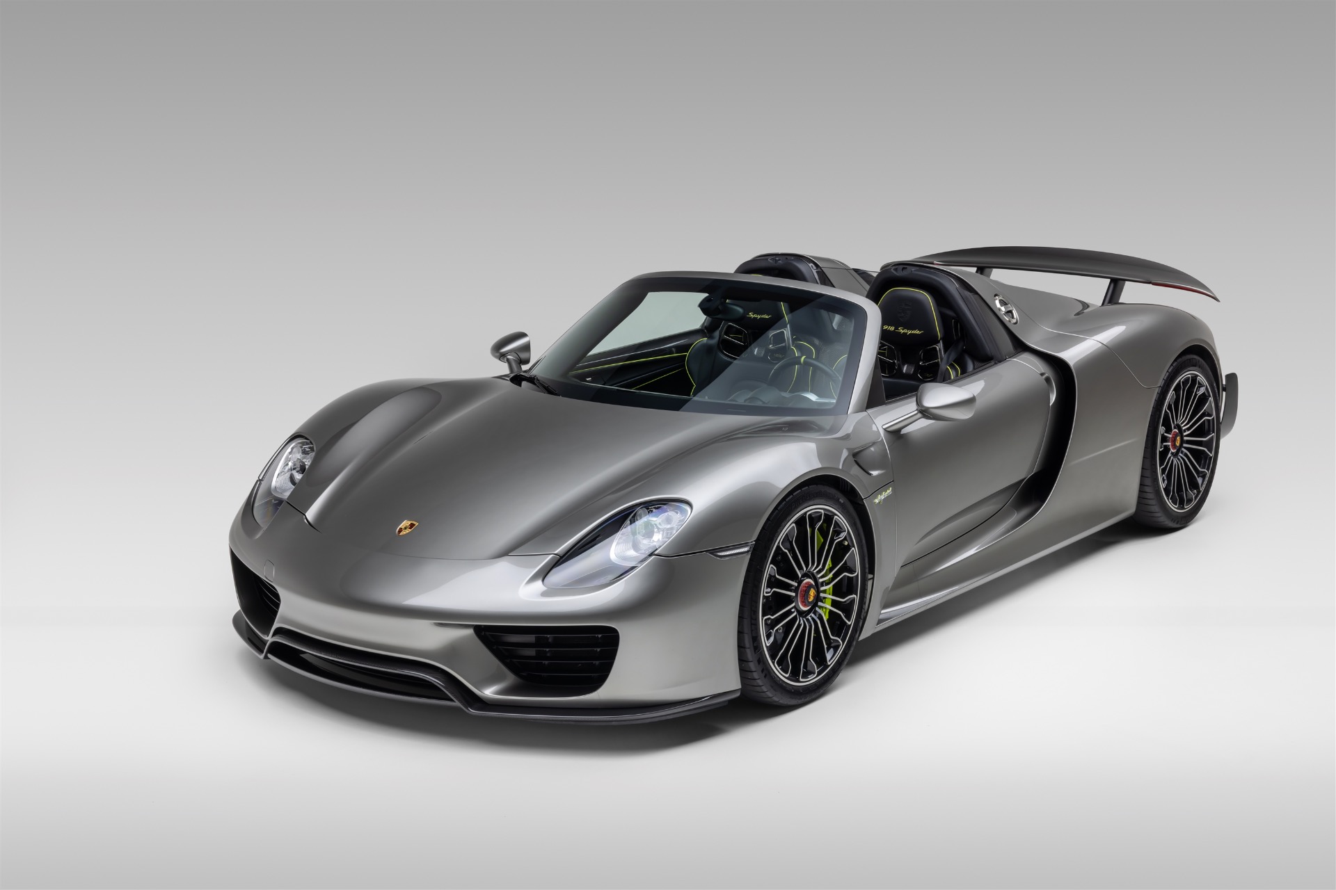 porsche 918 2015 WP0CA2A13FS800057 image porsche 918 2015 WP0CA2A13FS800057 image
