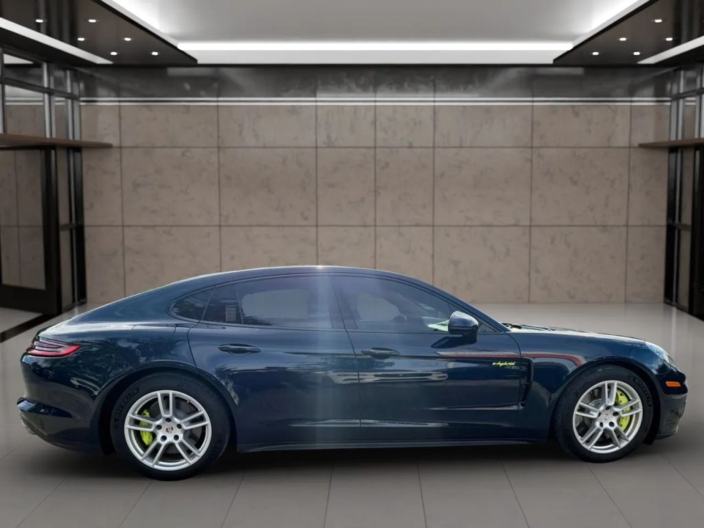 porsche panamera 2018 WP0AE2A70JL177290 image porsche panamera 2018 WP0AE2A70JL177290 image