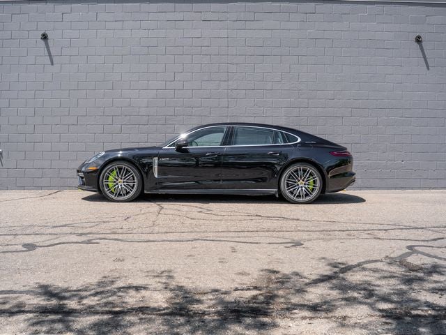 porsche panamera 2018 WP0BH2A75JL172176 image porsche panamera 2018 WP0BH2A75JL172176 image