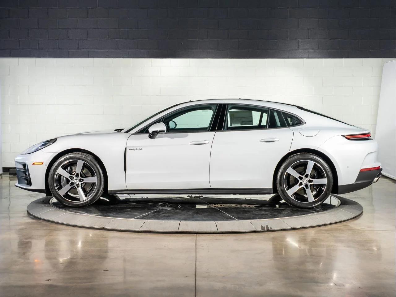 porsche panamera 2026 WP0AE2YA8TL030185 image porsche panamera 2026 WP0AE2YA8TL030185 image