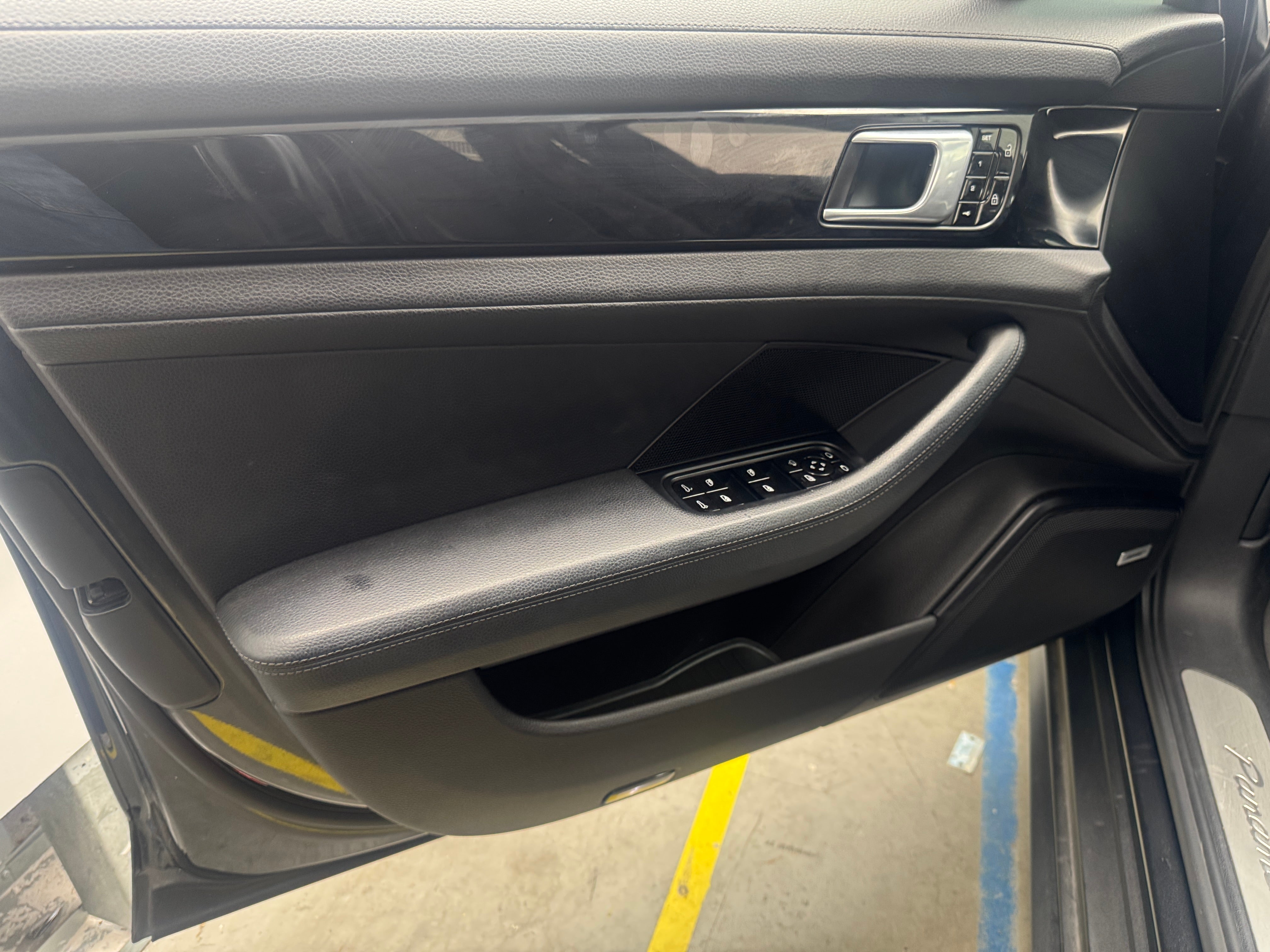 porsche panamera 2020 WP0AA2A72LL101651 image porsche panamera 2020 WP0AA2A72LL101651 image