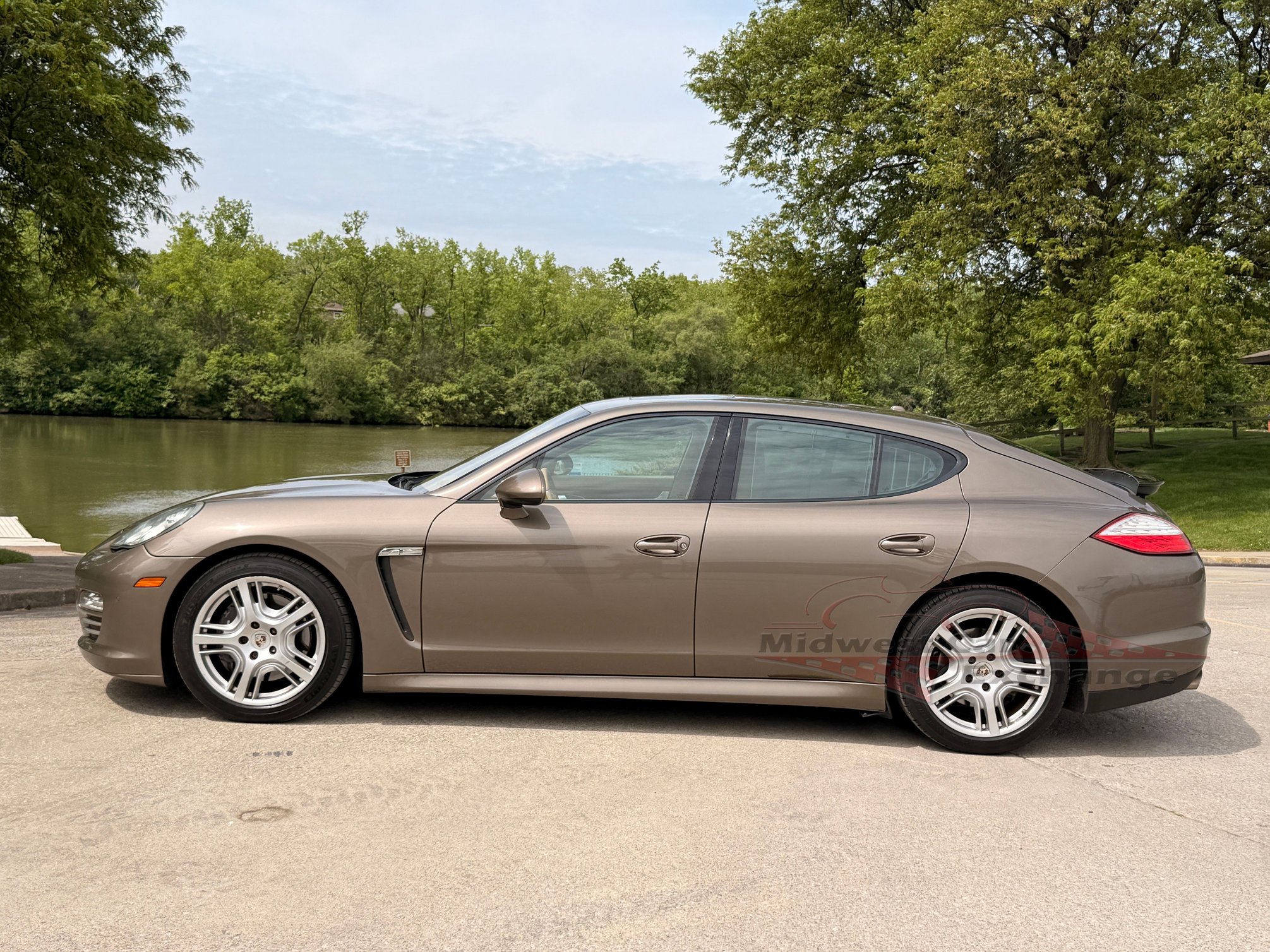 porsche panamera 2011 WP0AA2A72BL013570 image porsche panamera 2011 WP0AA2A72BL013570 image