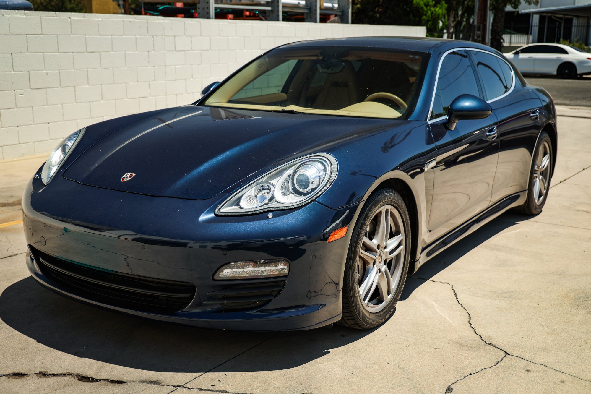 porsche panamera 2011 WP0AB2A77BL060624 image porsche panamera 2011 WP0AB2A77BL060624 image