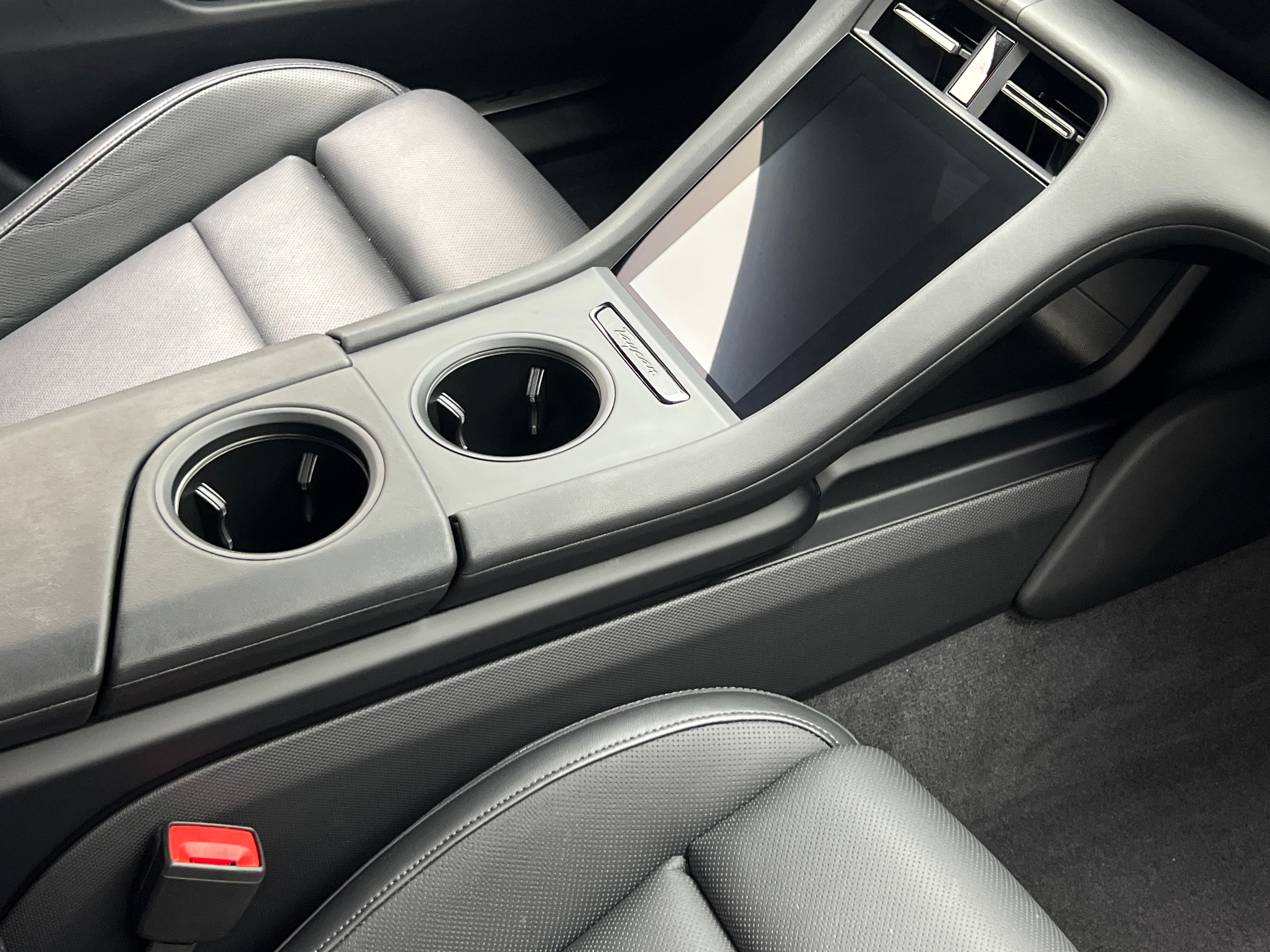 porsche taycan 2023 WP0BB2Y15PSA65567 image porsche taycan 2023 WP0BB2Y15PSA65567 image
