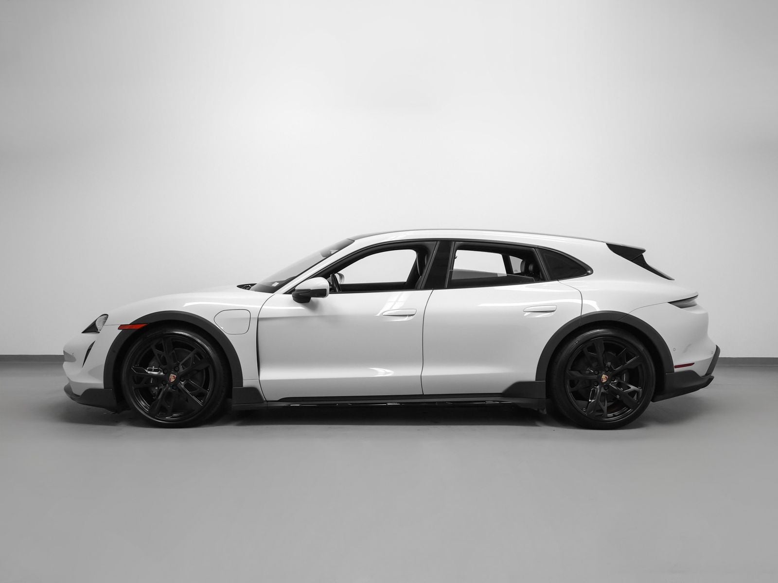 porsche taycan 2023 WP0BA2Y11PSA60241 image porsche taycan 2023 WP0BA2Y11PSA60241 image