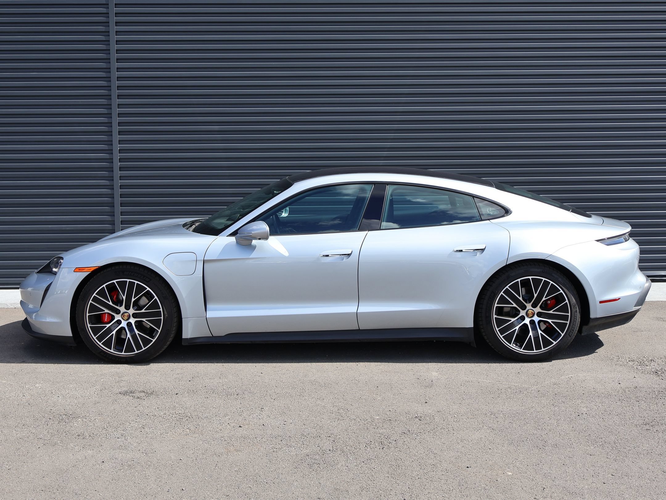 porsche taycan 2024 WP0AB2Y10RSA36282 image porsche taycan 2024 WP0AB2Y10RSA36282 image