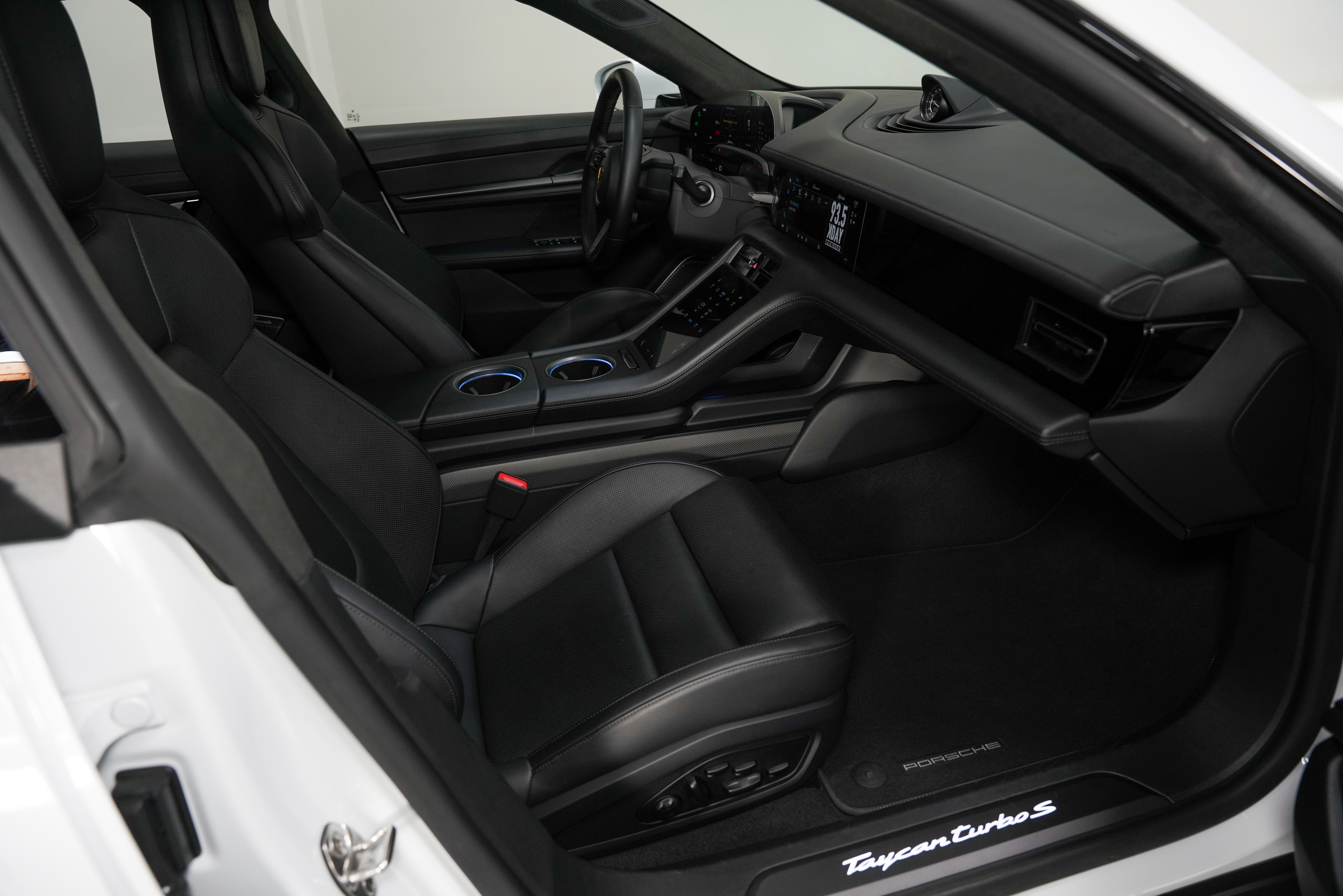 porsche taycan 2020 WP0AC2Y17LSA70188 image porsche taycan 2020 WP0AC2Y17LSA70188 image