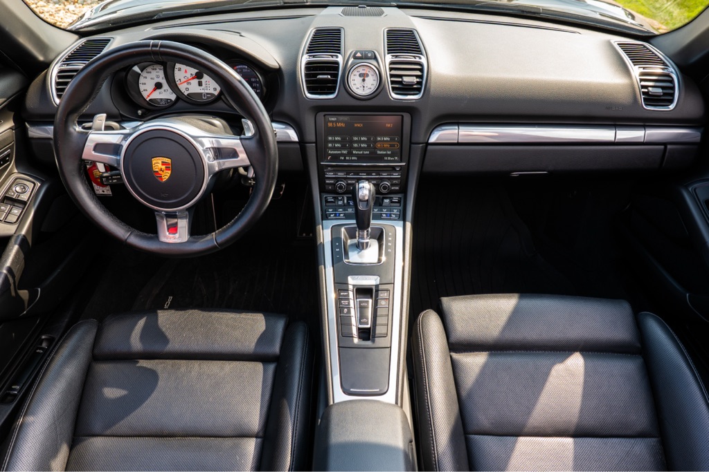porsche boxster 2016 WP0CA2A84GS120473 image porsche boxster 2016 WP0CA2A84GS120473 image