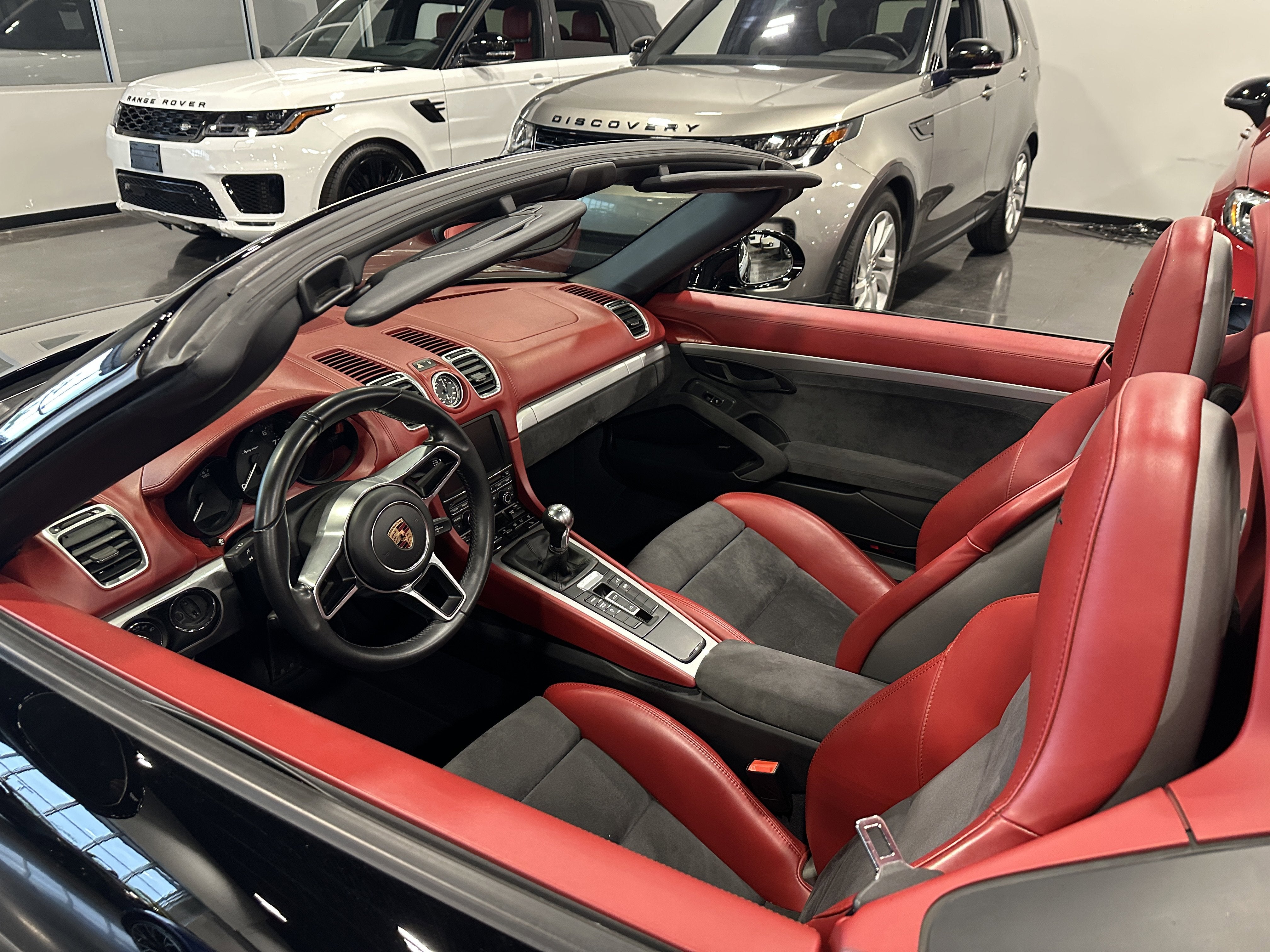 porsche boxster 2016 WP0CC2A87GS152411 image porsche boxster 2016 WP0CC2A87GS152411 image