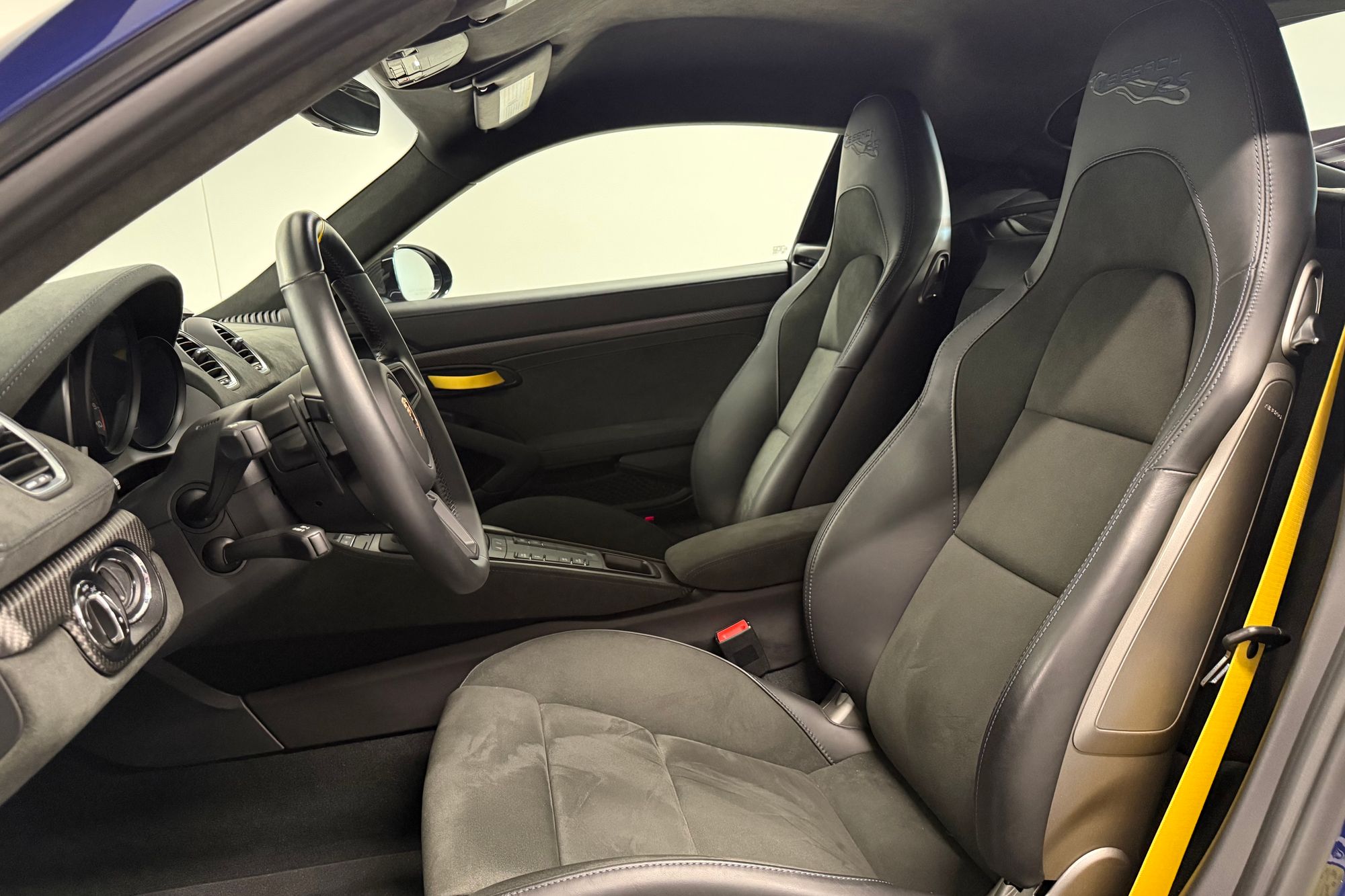porsche 718 2023 WP0AE2A80PS281186 image porsche 718 2023 WP0AE2A80PS281186 image