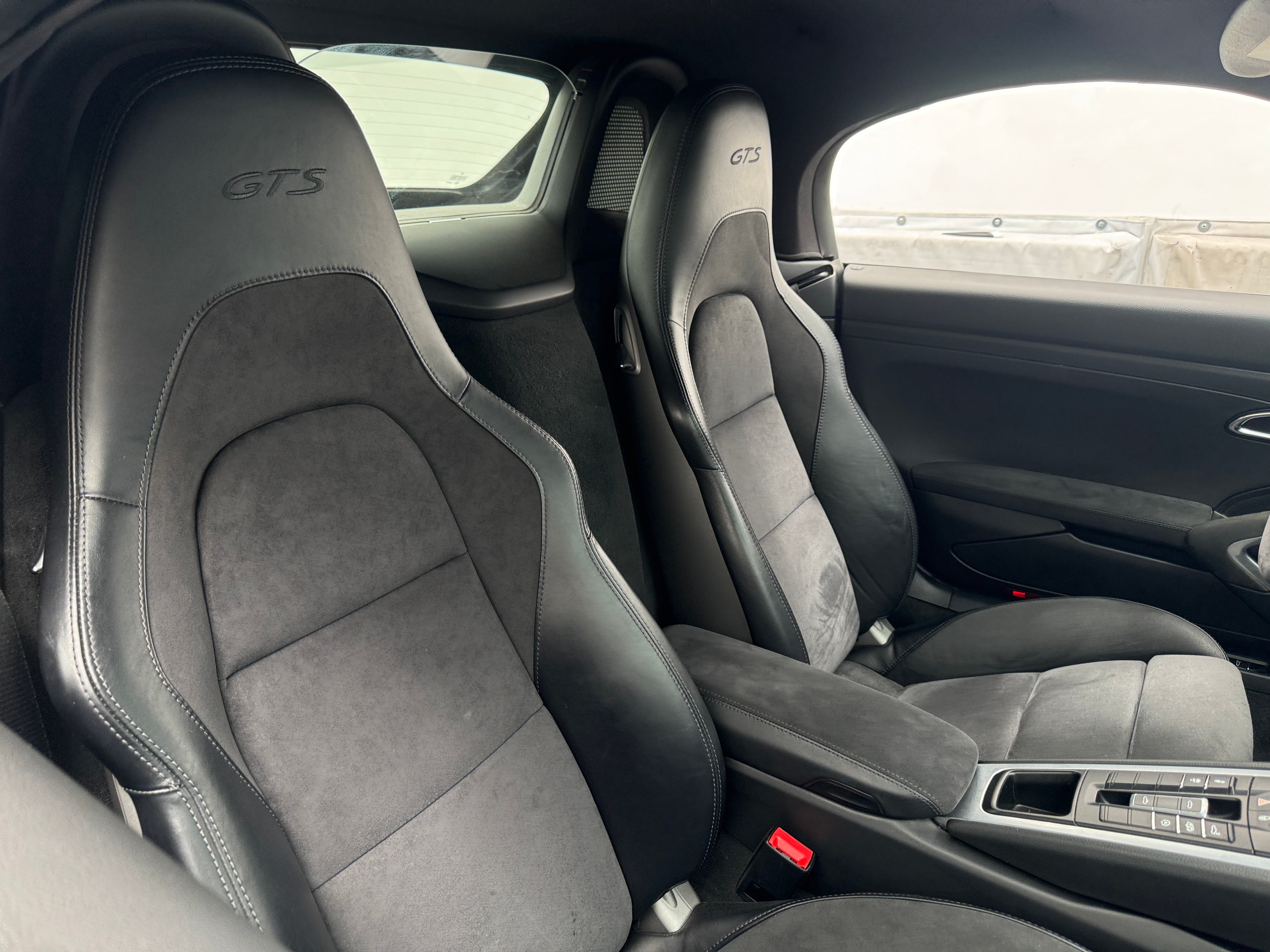 porsche 718 2018 WP0CB2A89JS228835 image porsche 718 2018 WP0CB2A89JS228835 image