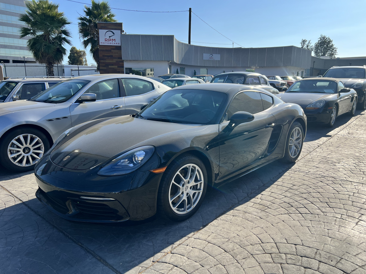 porsche 718 2018 WP0AA2A86JK262113 image porsche 718 2018 WP0AA2A86JK262113 image