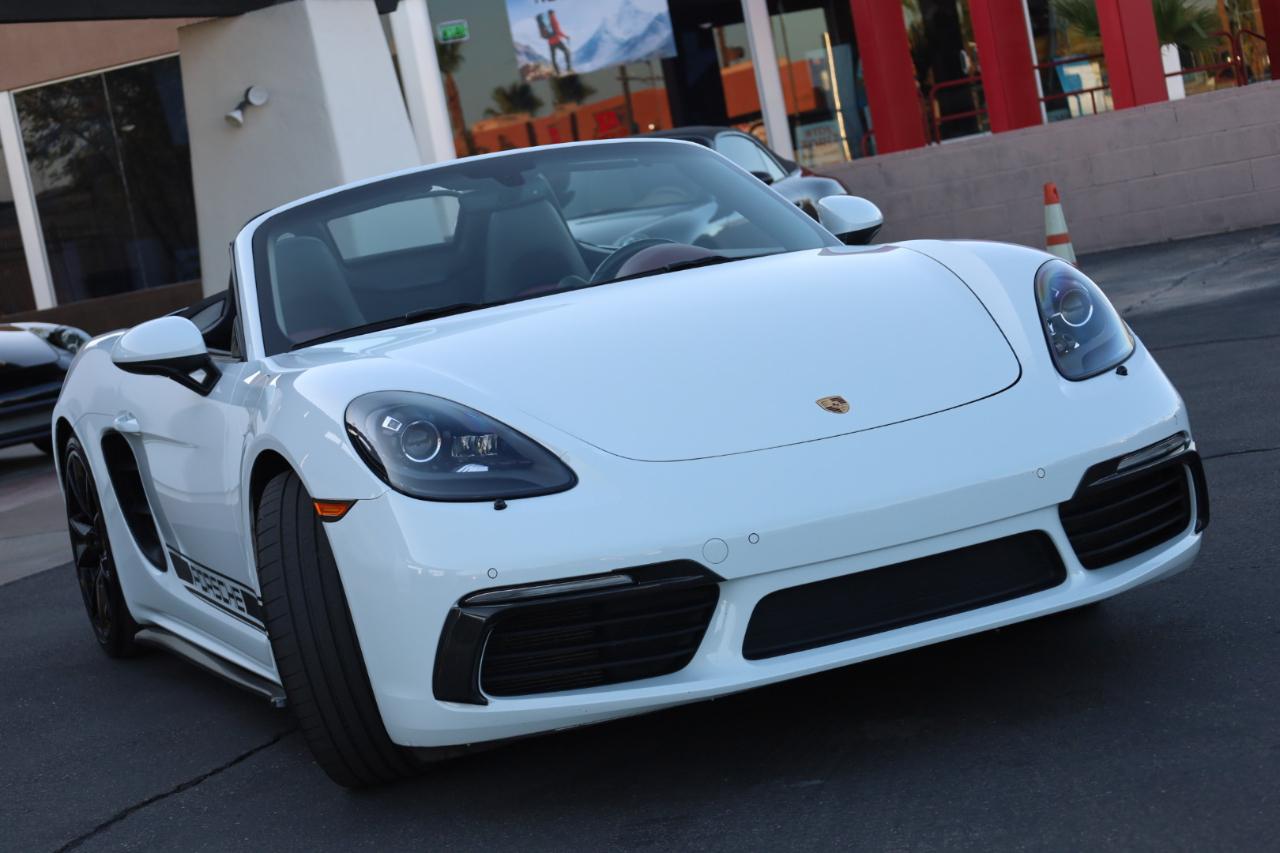 porsche 718 2017 WP0CB2A83HS241719 image porsche 718 2017 WP0CB2A83HS241719 image