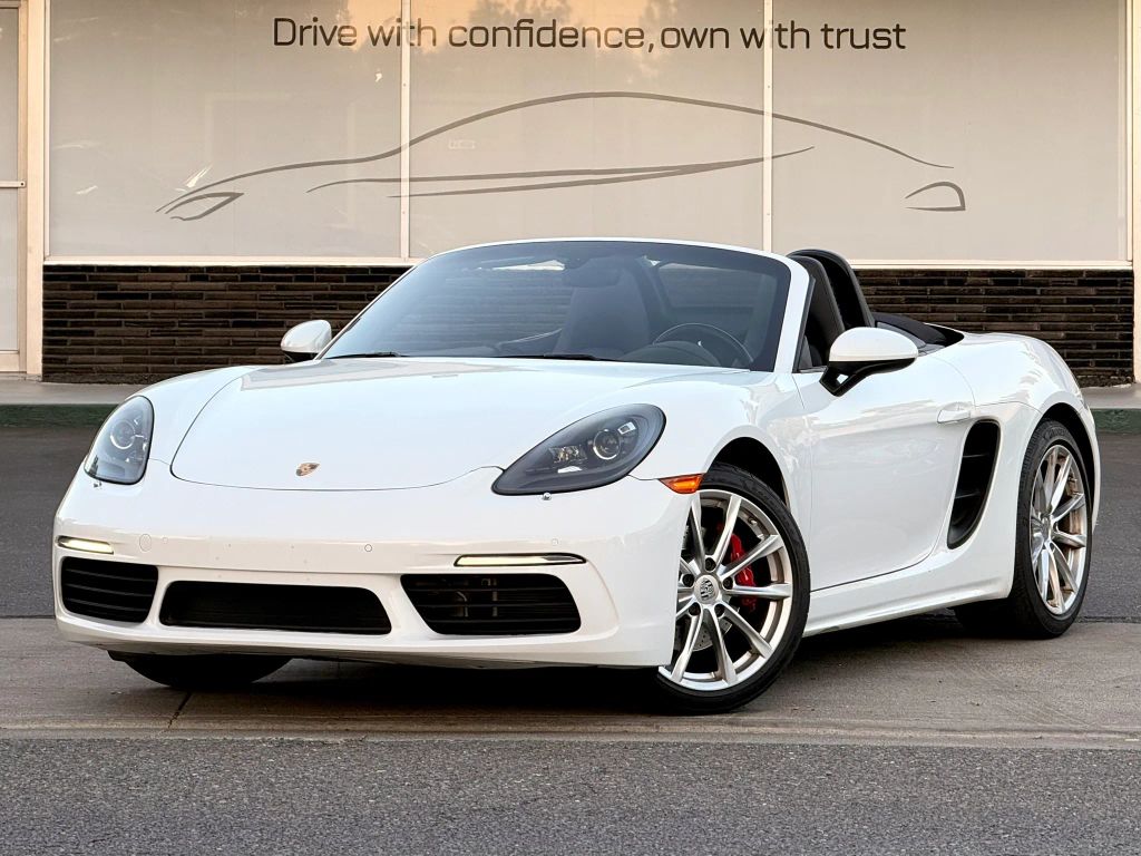 porsche 718 2017 WP0CA2A87HS220620 image porsche 718 2017 WP0CA2A87HS220620 image